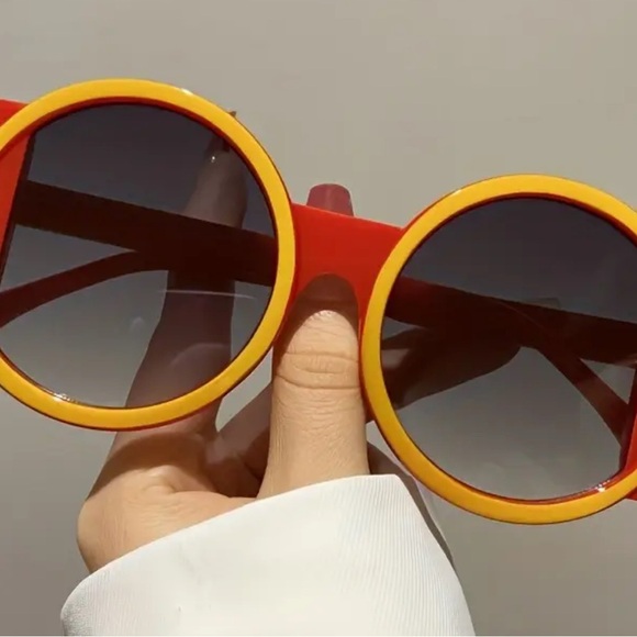 Stylish Red and Yellow Round Sunglasses - Picture 2 of 5